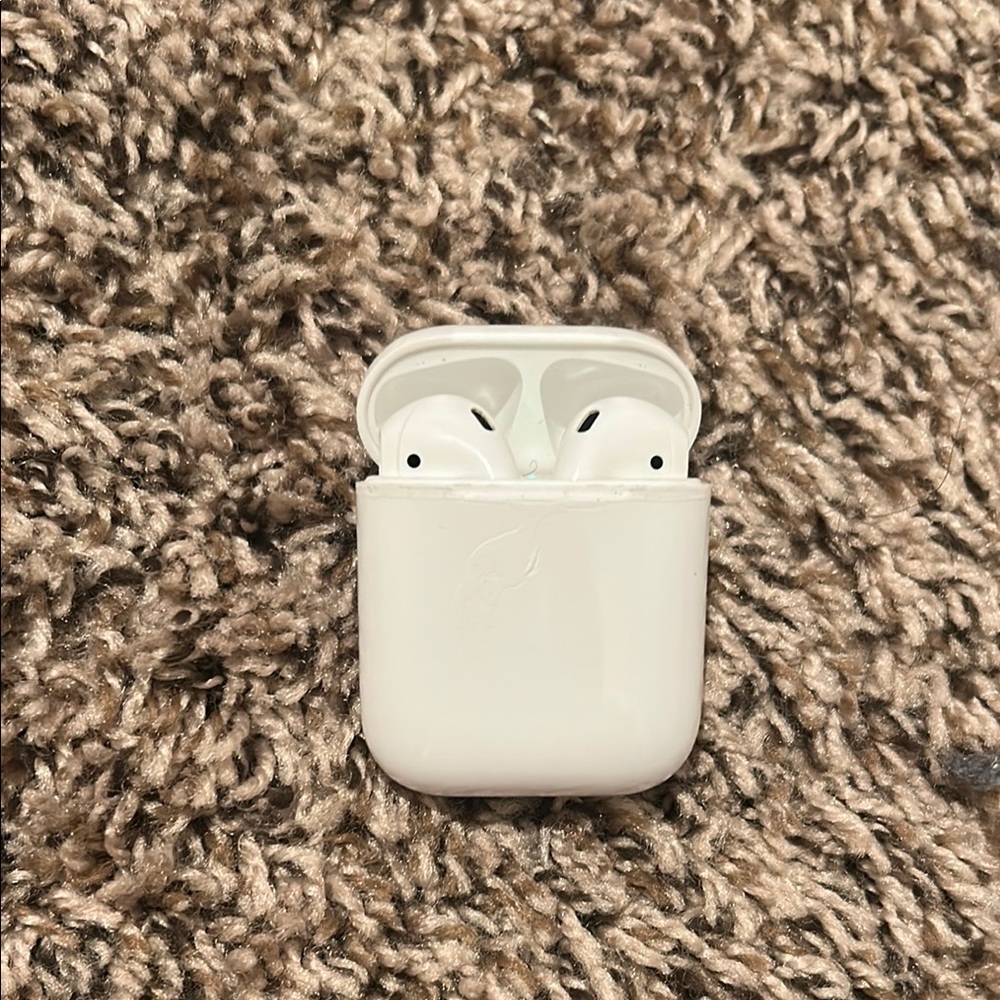 Apple AirPods